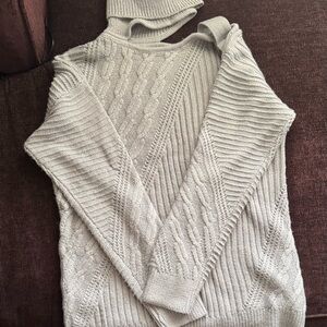 Elegant Cream Cable Knit Sweater